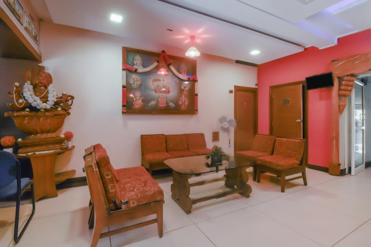 Kaveri Hotel Bed & Breakfast Мисор Екстериор снимка