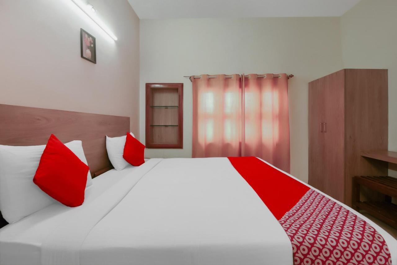 Kaveri Hotel Bed & Breakfast Мисор Екстериор снимка